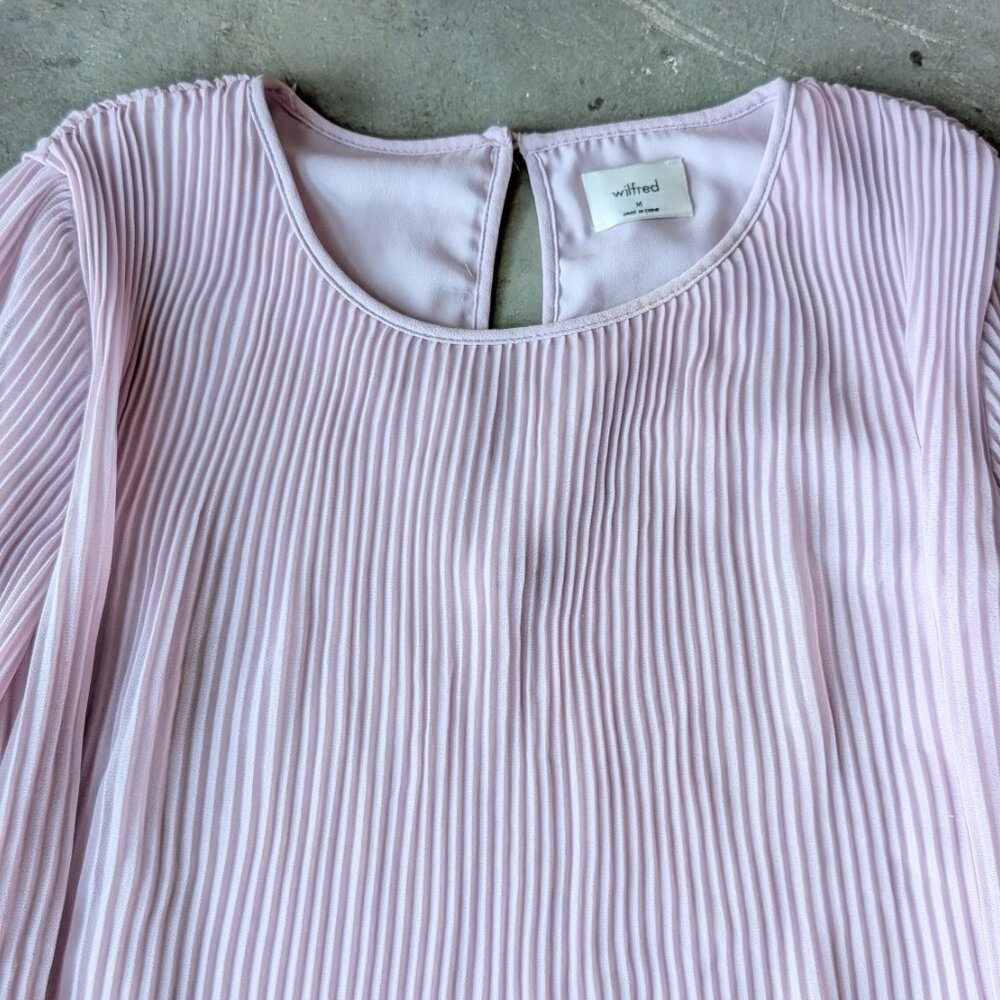 Aritzia Wilfred Daydreamer Mini Dress Long Sleeve Pleated Lavender Purple medium - Picture 3 of 9